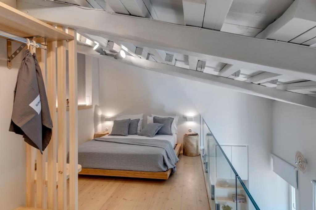 Apartmán Nomade Vibrant Living Loft Ermupoli Exteriér fotografie