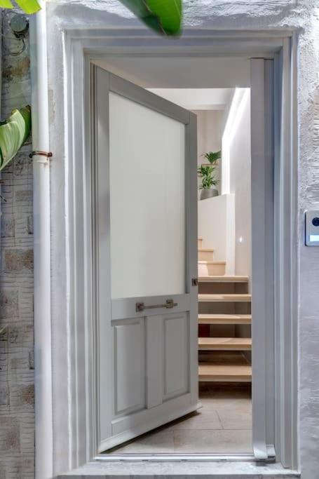 Apartmán Nomade Vibrant Living Loft Ermupoli Exteriér fotografie