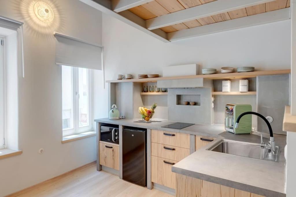 Apartmán Nomade Vibrant Living Loft Ermupoli Exteriér fotografie